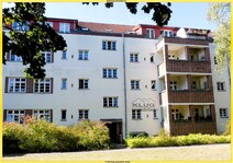 Reinickendorf! Topmodernisierte 3 Zi. Eigentumswohnung (2. OG) mit Balkon in ruhiger Citywohnlage