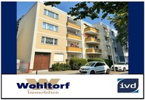 Neu! Reinickendorf - Frisch renovierte Etagenwohnung mit Balkon und Garage