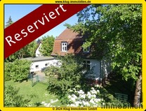 RESERVIERT! Einfamilienhaus mit Keller, Garage und großem Grundstück im schönen Mädchenviertel